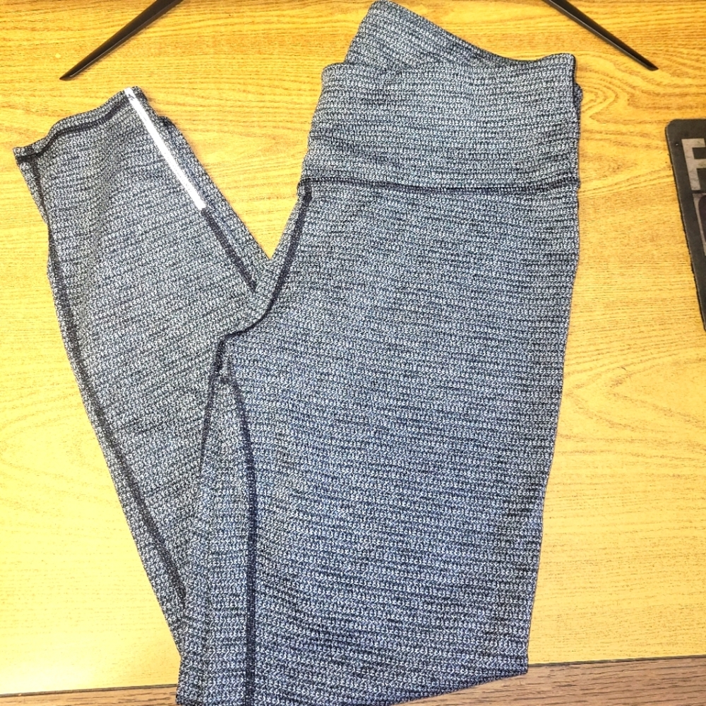 PrAna workout leggings.